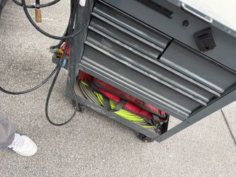 Rolling tool boxUs general