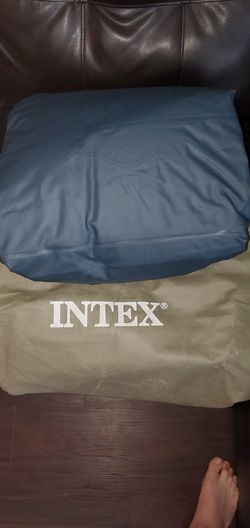 Brand New Intex Queen Air Mattress w/ Electric Pump