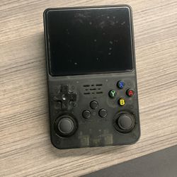 Handheld Game Console