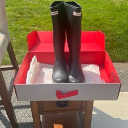 Hunter Boots Women’s 7 Black