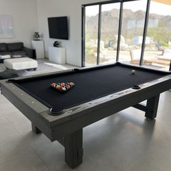 Pool table