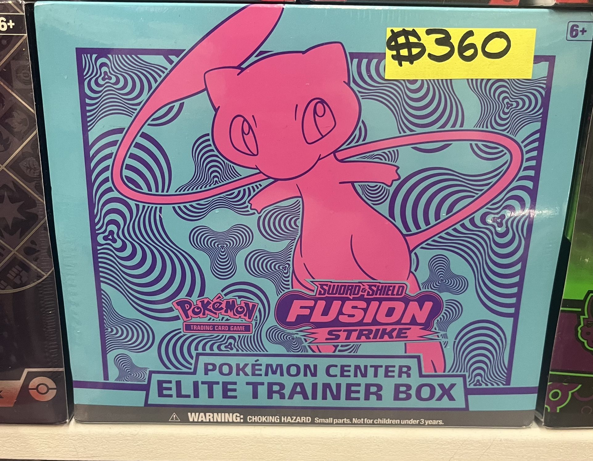 Pokemon Fusion Strike Pokemon Center Elite Trainer Box