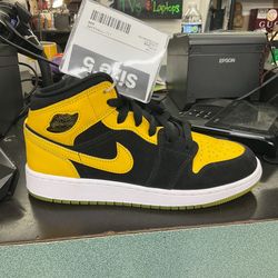 Jordan’s Sz5.5