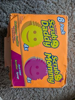 Brand new scrub daddy and scrub mommy sponges 8 count