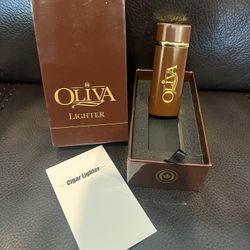 Oliva Electronic Ignition 3 Torch Cigar Lighter with Cigar Punch