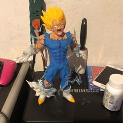 Vegeta Figure