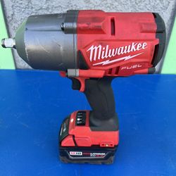 Milwaukee M18 1/2 Impact Wrench 