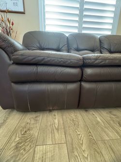 Leather couch with 2 recliners
