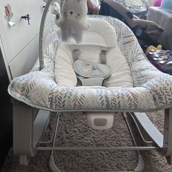 Baby bouncer