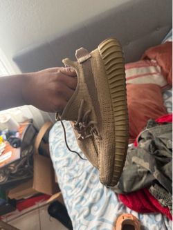 Yezzy earth sz6