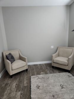 2 Chairs