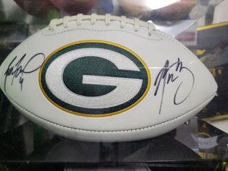 Packers autographed Favre and Rodgers football