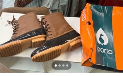 Sportos women’s duck boots.