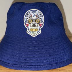 LA Dodgers New Era Sugar Skull Bucket Hat