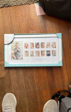 Baby My First Year Photo Frame Pearhead