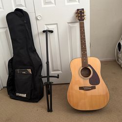 Yamaha Acoustic Guitar Case And Stand