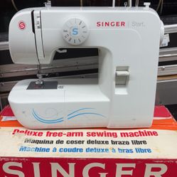Singer Sewing Machine