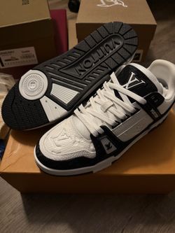 LV Trainer Black