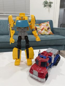 Bumblebee Robot + Optimus Prime Semi Truck Set