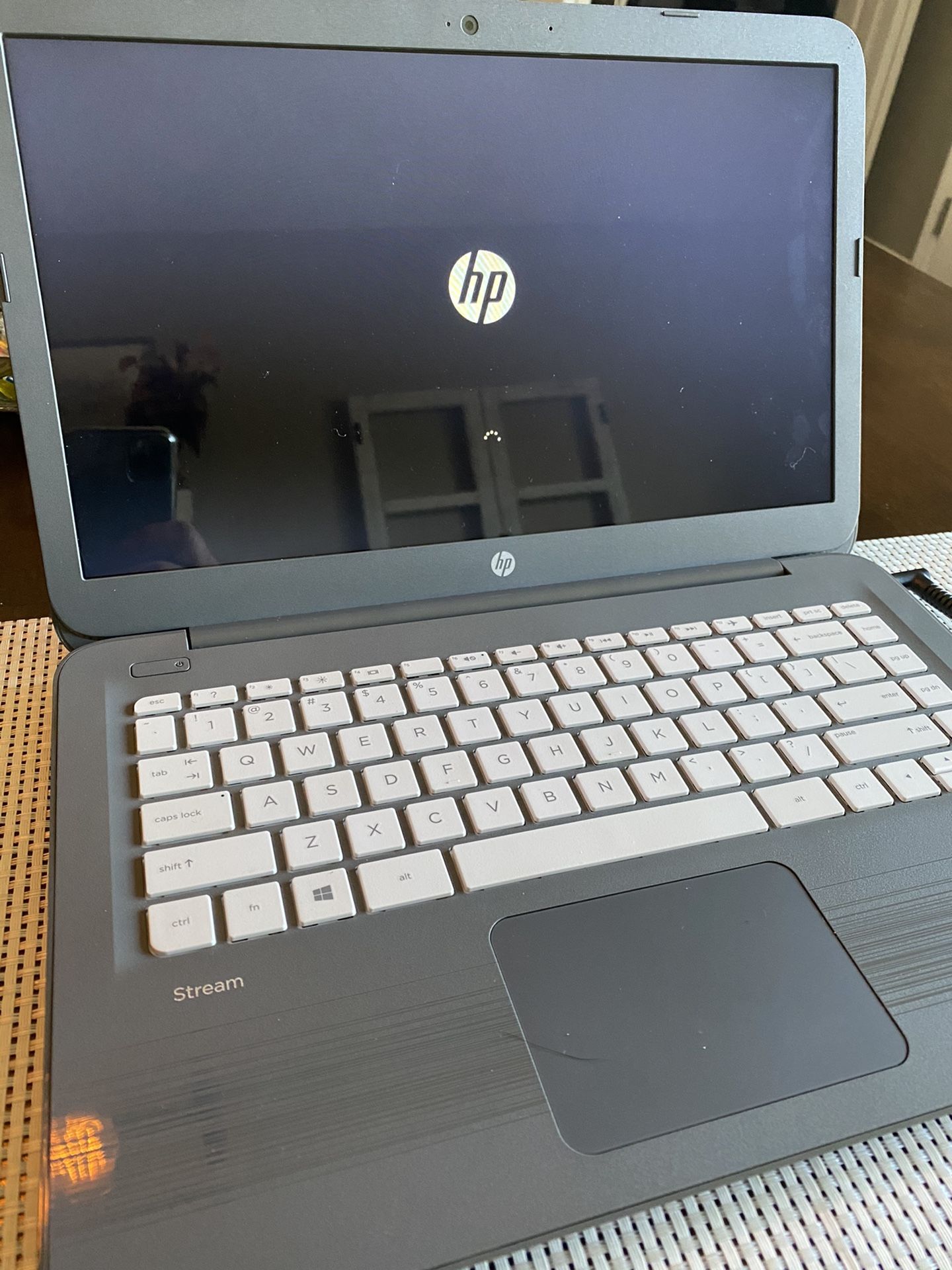 HP laptop