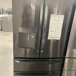 LG Refrigerator Never Used .Up to 50%off. $0 Down payment.Take home today!
