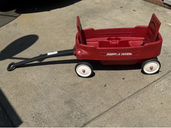 Radio Flyer Pathfinder Wagon