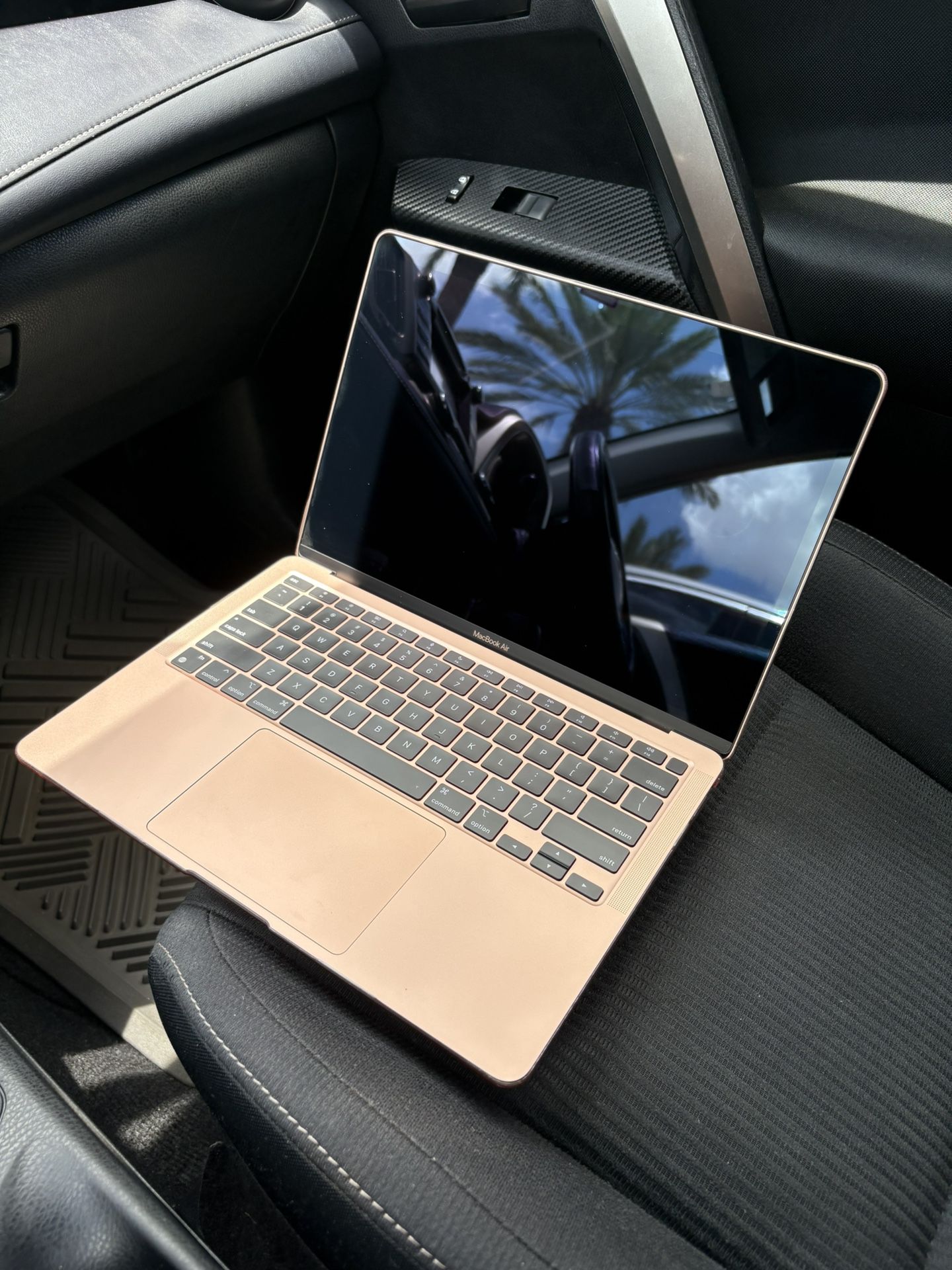 Apple MacBook Air M1 For Sale
