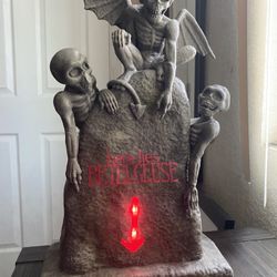 Beetlejuice Beetlejuice REGAL LIGHT UP POPCORN BUCKET 