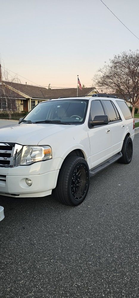 2011 Ford Expedition