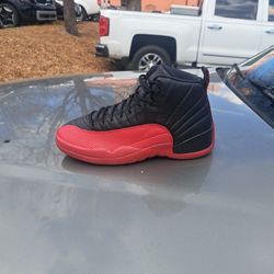 Jordan FLU GAMES. RED/BLACK SIZE 9.5