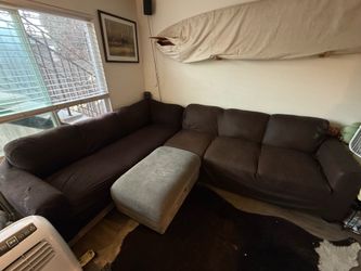 FREE COUCH!