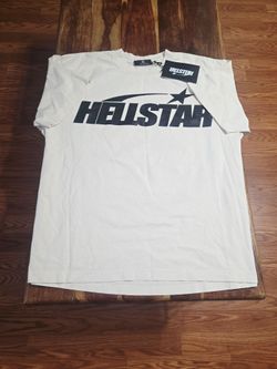 Hellstar Men's Classic Logo Tee/Cream & Black. Size X-Large.