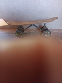Skateboard