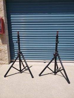 Ultimate Support Speaker Stand With Carry On Bag