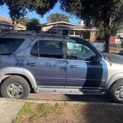 2002 Toyota Sequoia