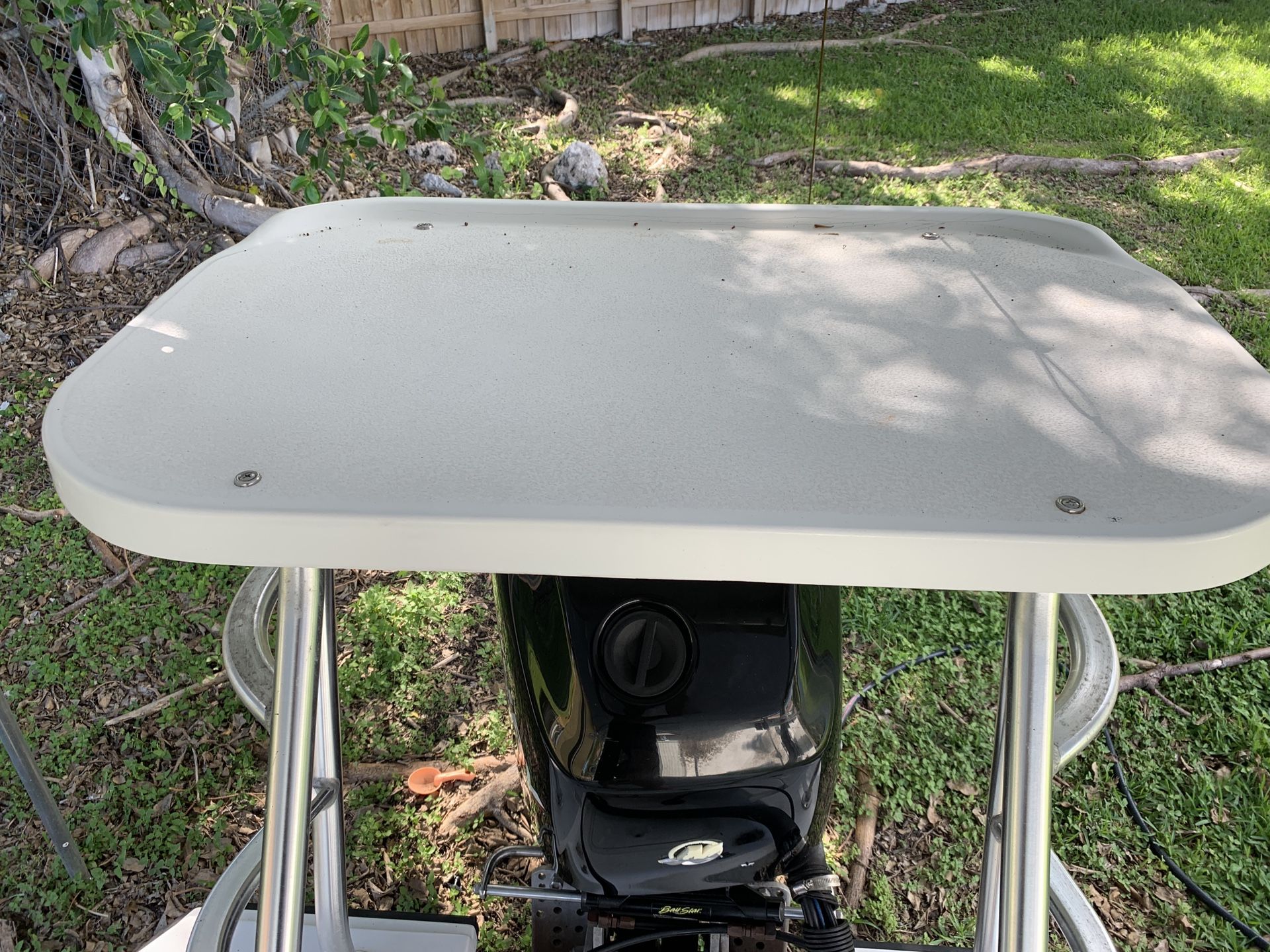 17’ hoog flats boat (hewes, maverick, back country, dolphin, mako, carolina skiff) for Sale in