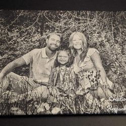 Canvas Your Favorite Family Photo!