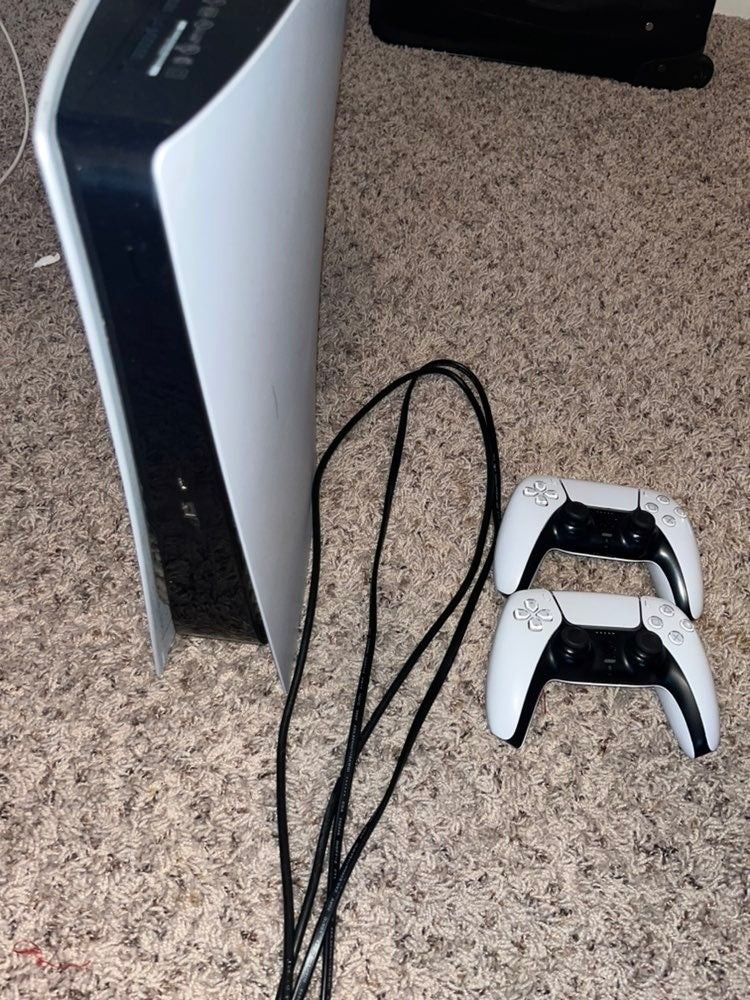 playstation 5p I'm giving this item to anyone who first congrats💞me on my new born baby on this number with Item Screenshot 909^^742^^5552 🥰 thanks