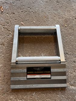Motorcycle Wheel Cleaning Stand 