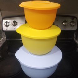 Tupperware Bowl Set 3 pz