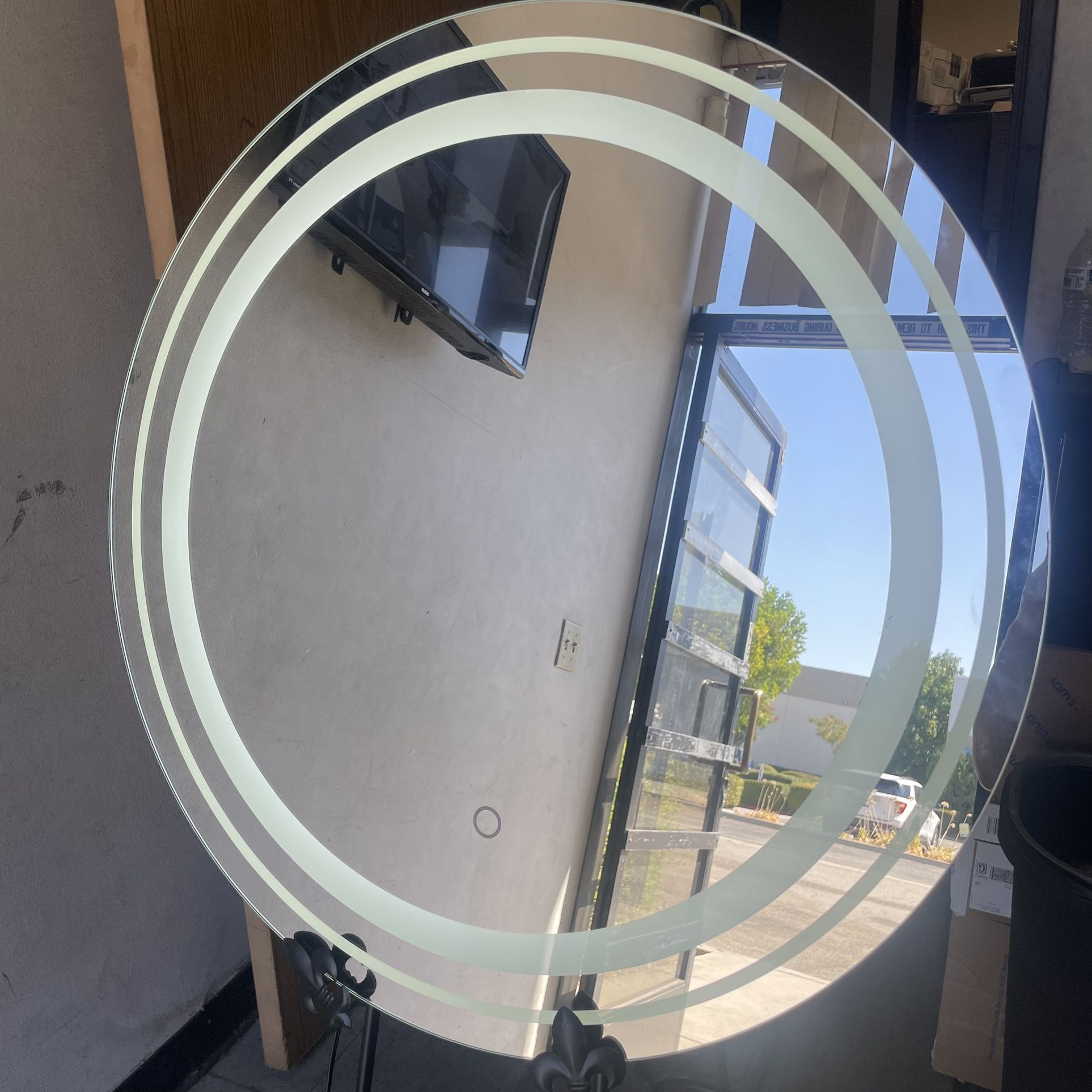 BATHROOM MIRROR - 30” LED Round Touch Button Bathroom Mirror with Switchable Color LED