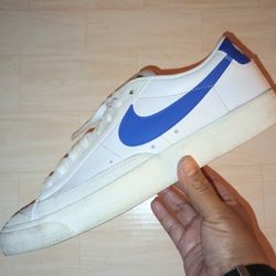 Men's Size 10.5 Nike Blazer Low 77 Royal Blue Swoosh Sneakers 