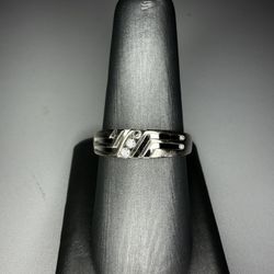 Anillo en Oro blanco 14k con diamantes naturales