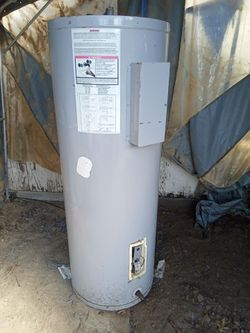 Hot water heater