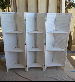 6 Panel room Divider with shelves