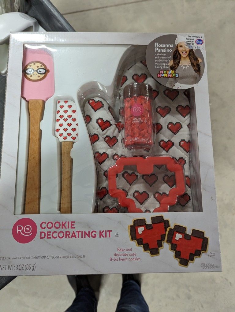 Cookie Decorating Set