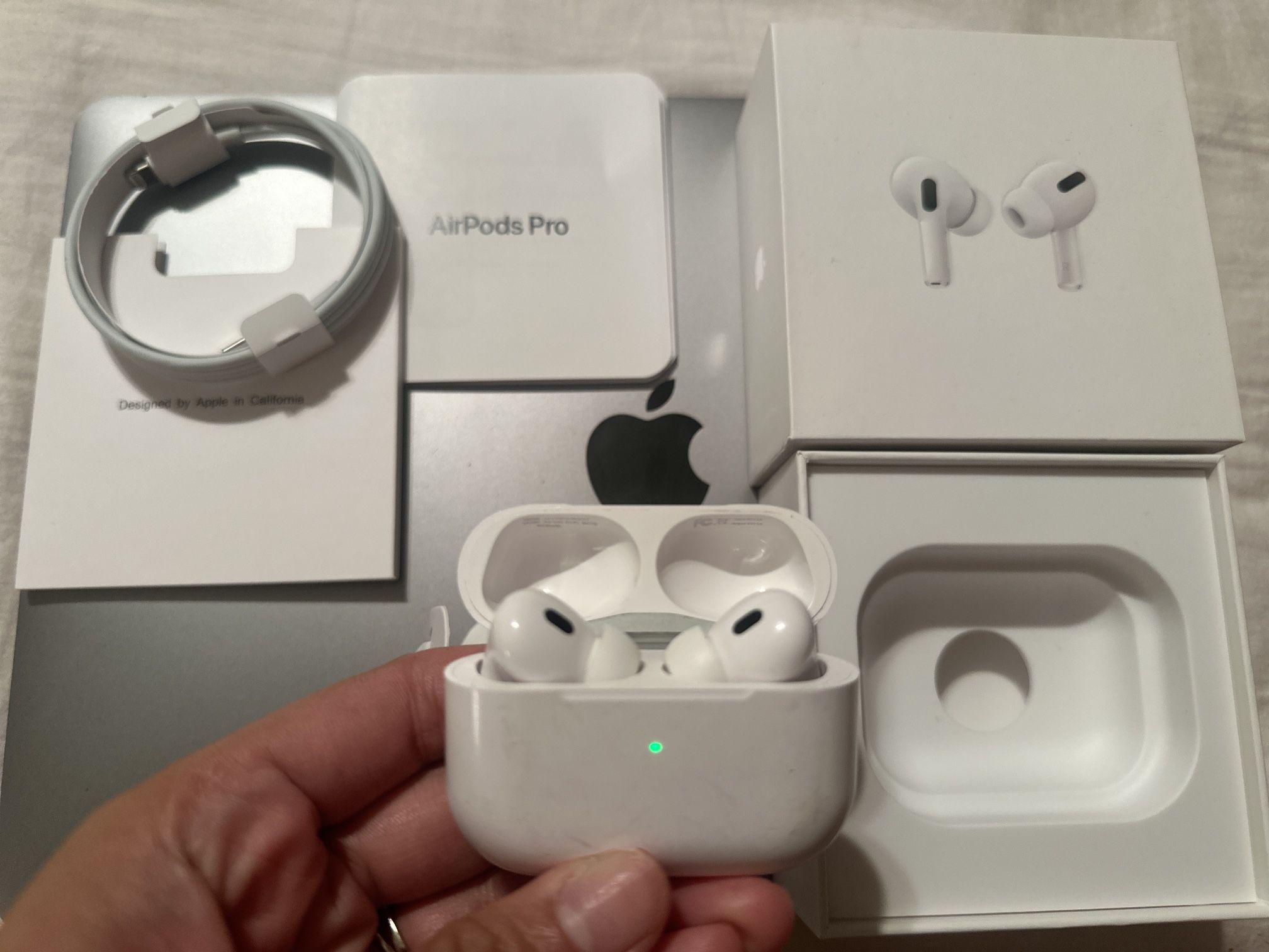 AirPods Pro 2 with MagSafe Charging Case (USB-C) Coverage Expires 06/05/25