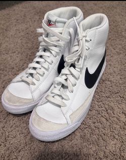 Nike blazer size 8 women