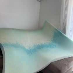 Full size memory foam bed topper
