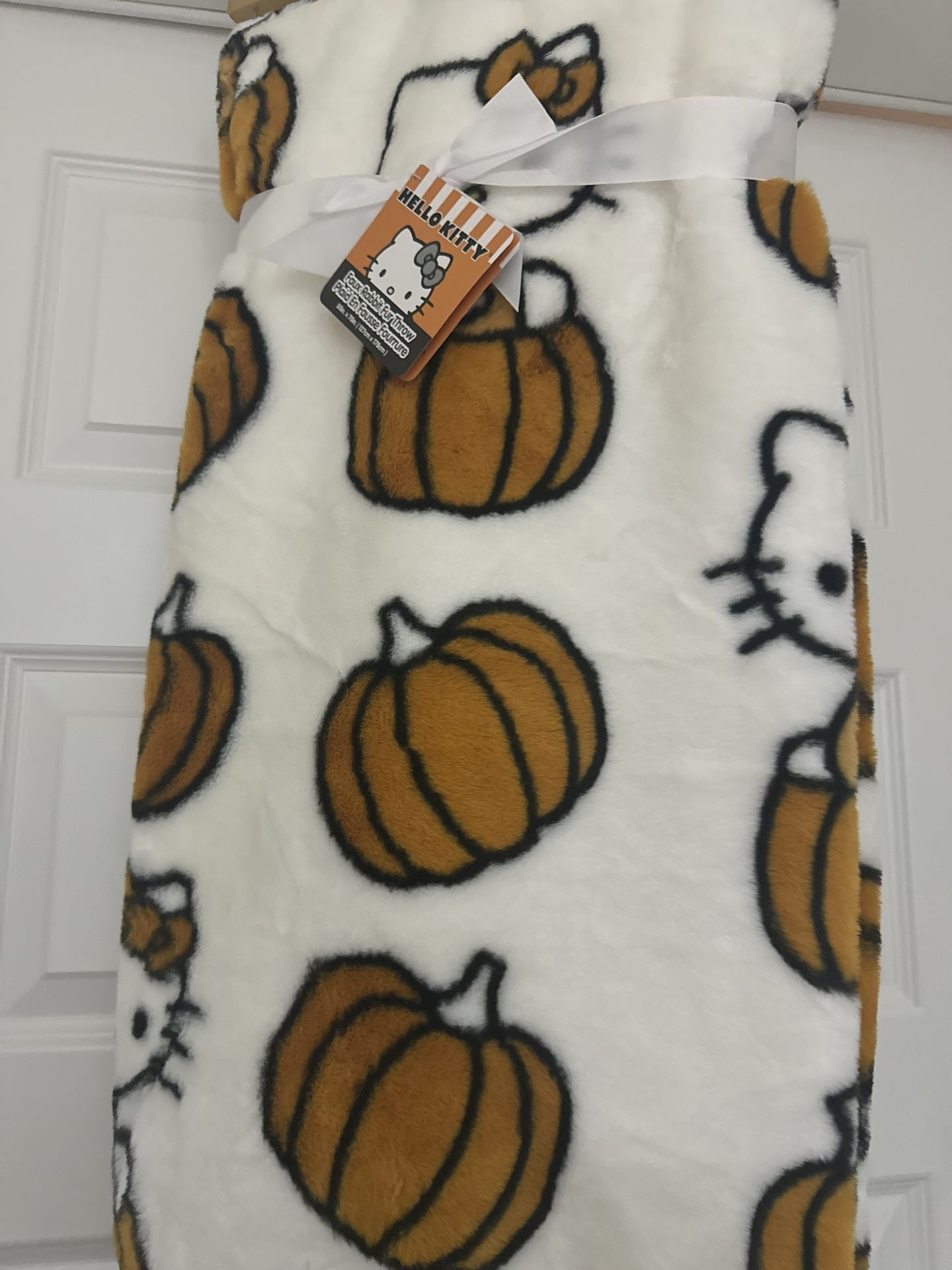 Hello Kitty Blanket